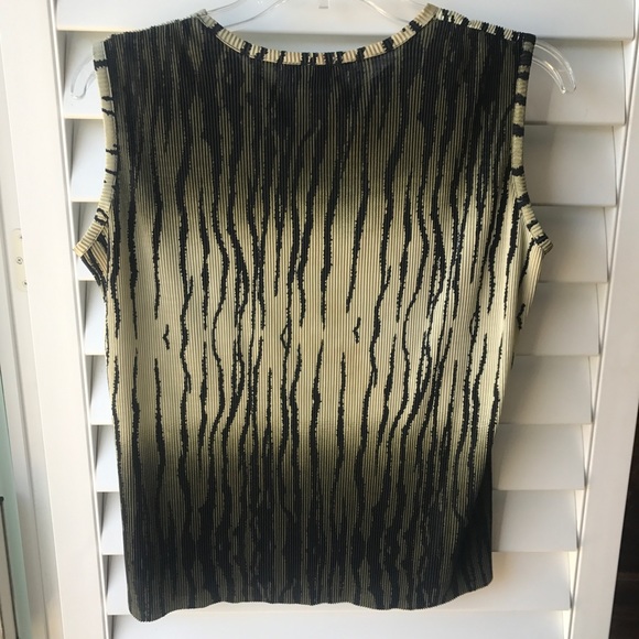 NOTATIONS Pleated Jungle Top EUC! - Picture 3 of 8